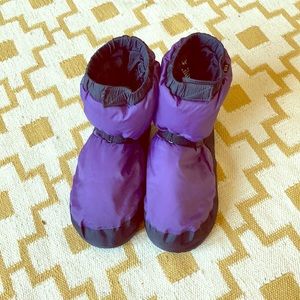 Bloch puffy ballet booties Size M NWOT